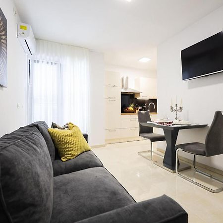 Lovely Apartment In Zadar With Wifi 外观 照片