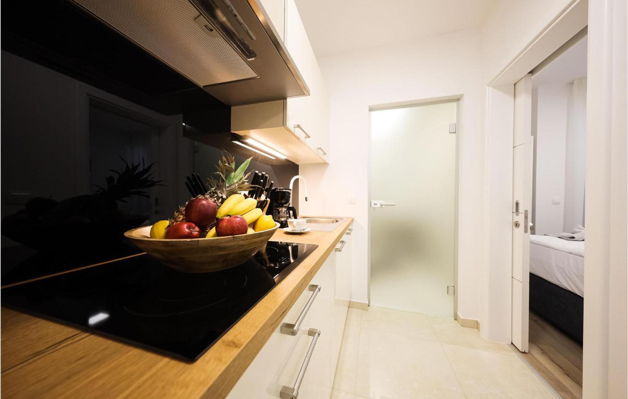 Lovely Apartment In Zadar With Wifi 外观 照片