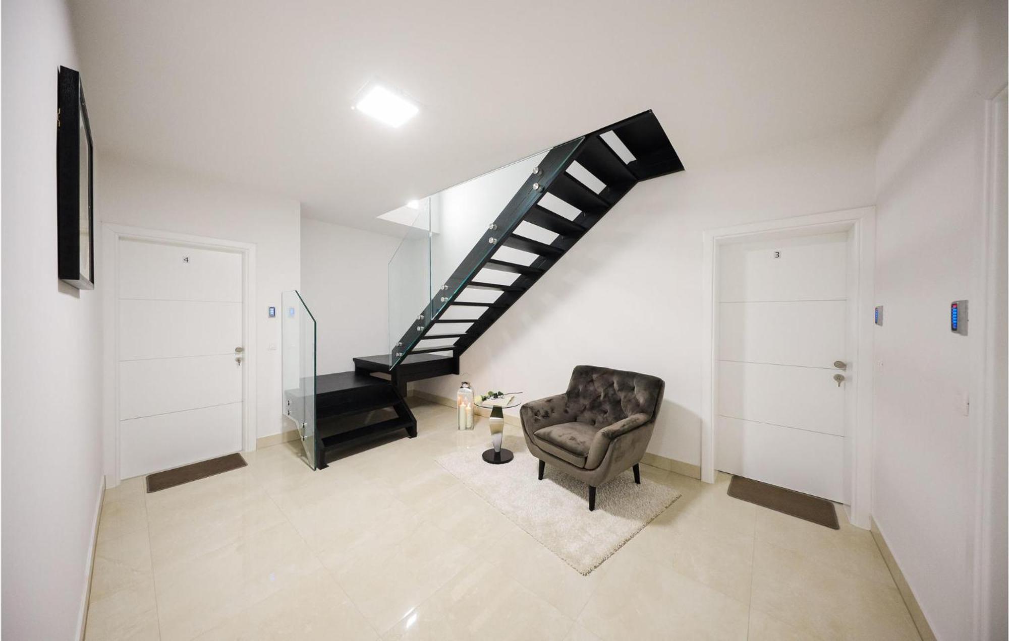 Lovely Apartment In Zadar With Wifi 外观 照片