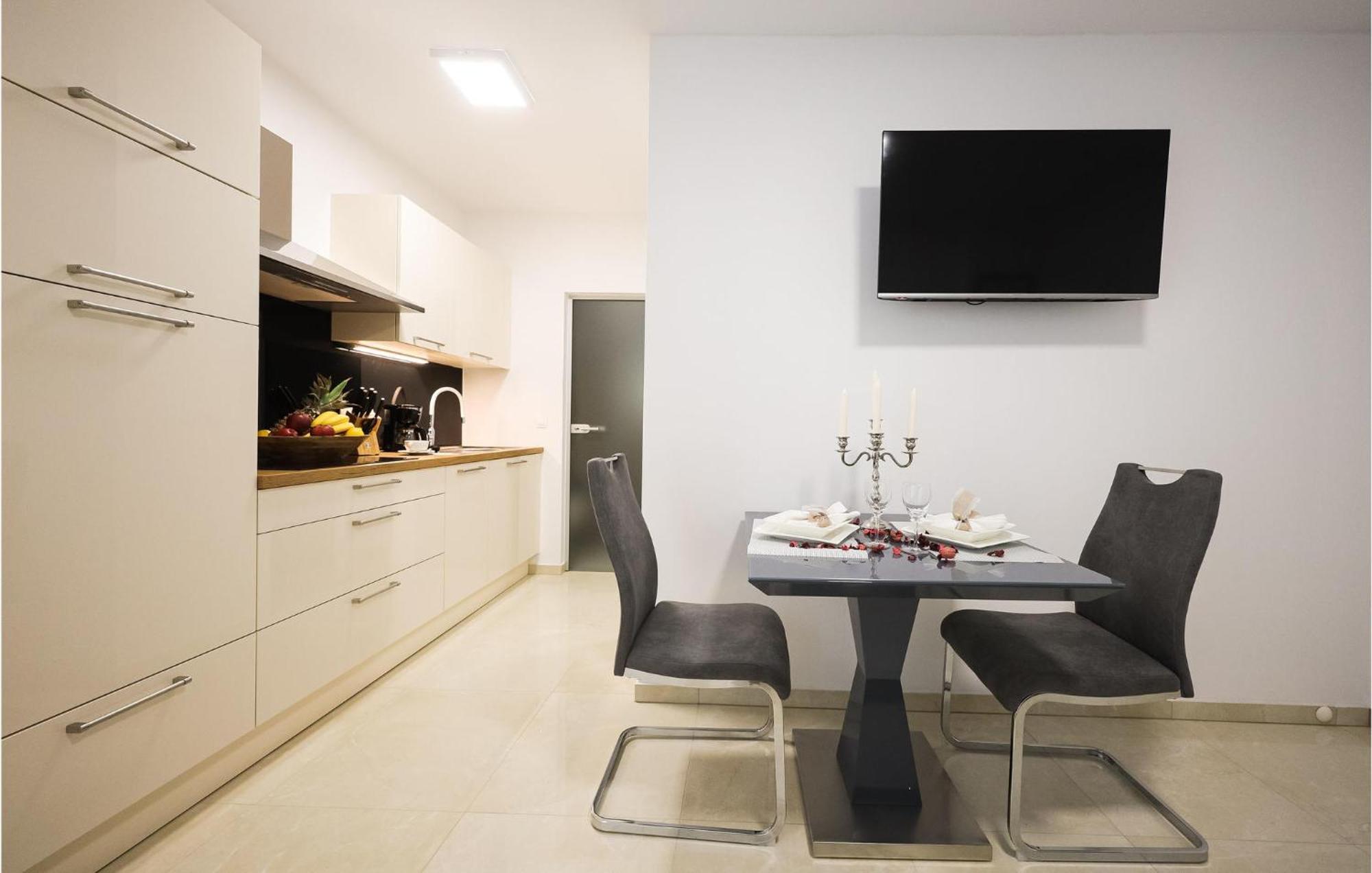 Lovely Apartment In Zadar With Wifi 外观 照片